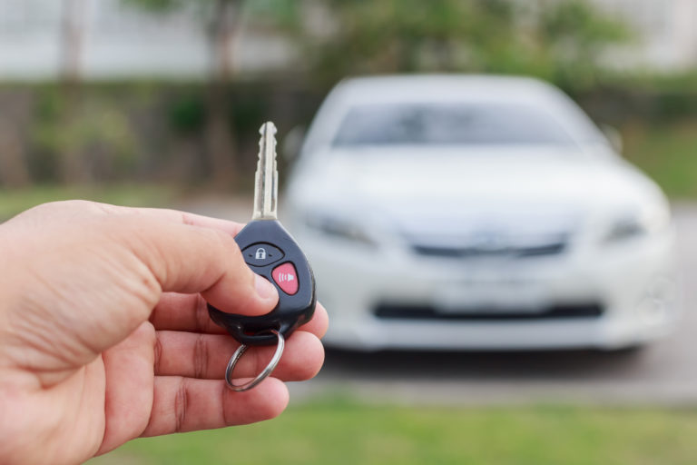 duplicate prompt and trustworthy car key replacement services in largo